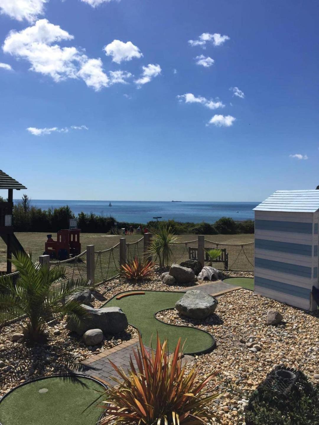 Home With A View Whitecliff Bay Holiday Park Bembridge Esterno foto