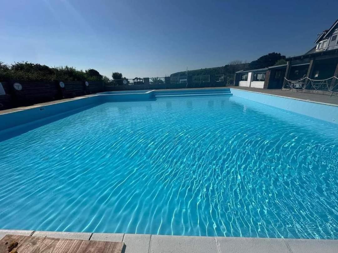 Home With A View Whitecliff Bay Holiday Park Bembridge Esterno foto