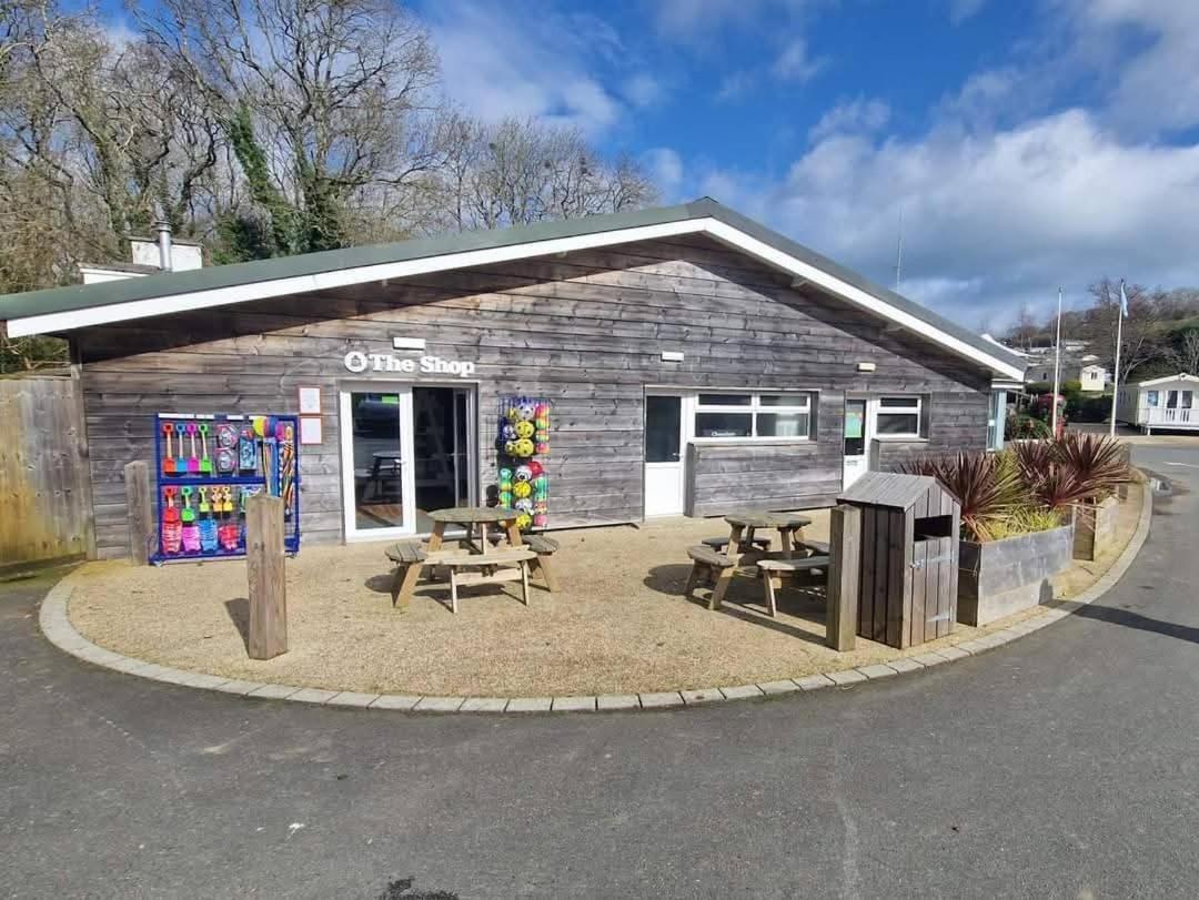 Home With A View Whitecliff Bay Holiday Park Bembridge Esterno foto